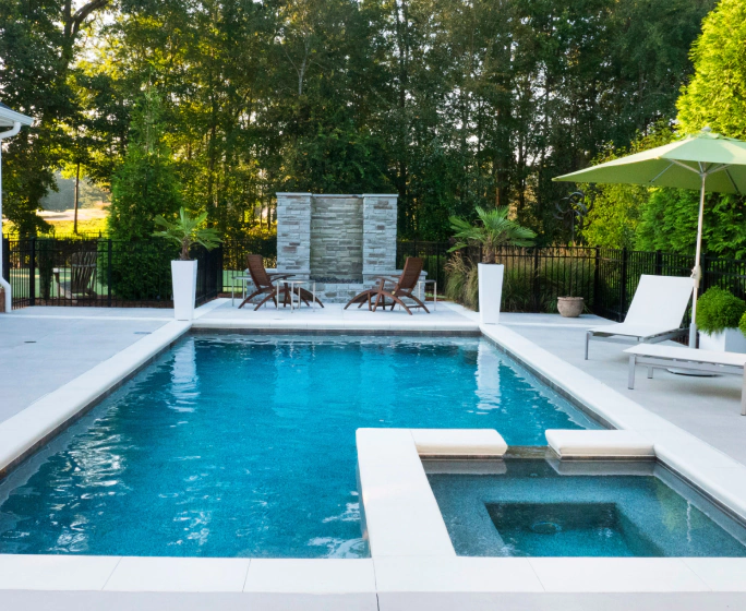 clean pool and jacuzzi